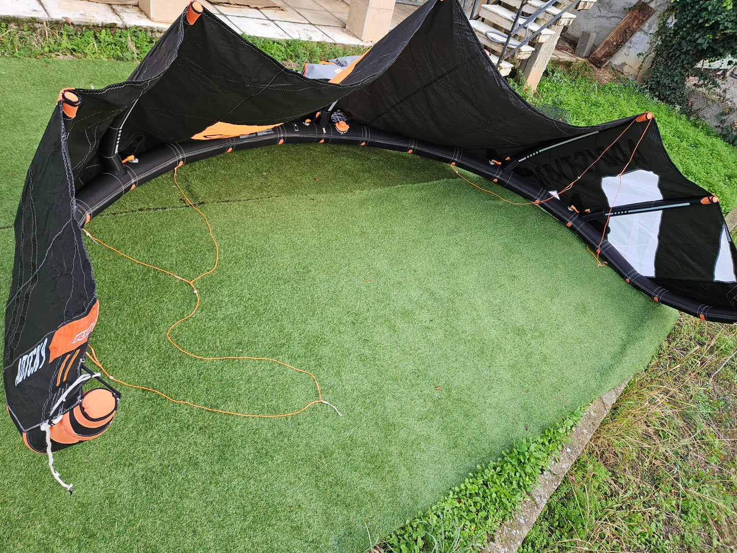 RRD KITE ADDICTION 9 + GLOBAR BAR