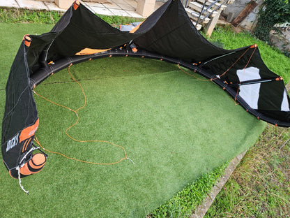 RRD KITE ADDICTION 9 + GLOBAR BAR