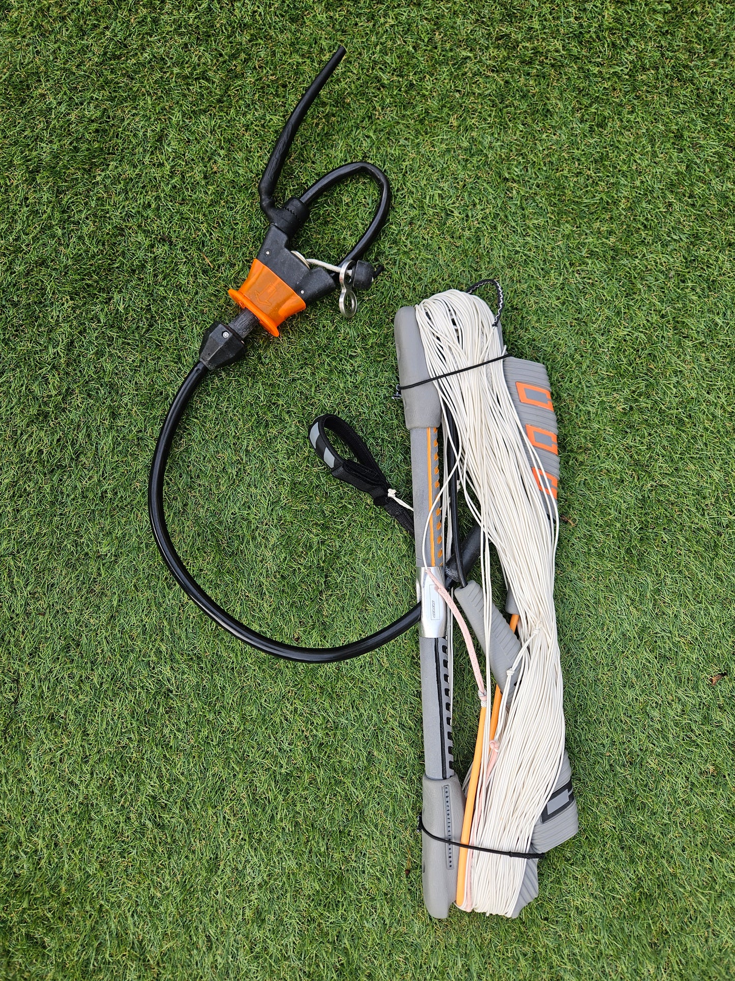 RRD KITE ADDICTION 9 + GLOBAR BAR