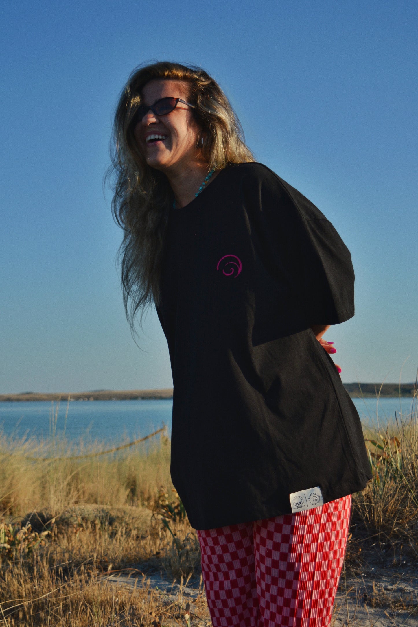 Kahakai Black Tee