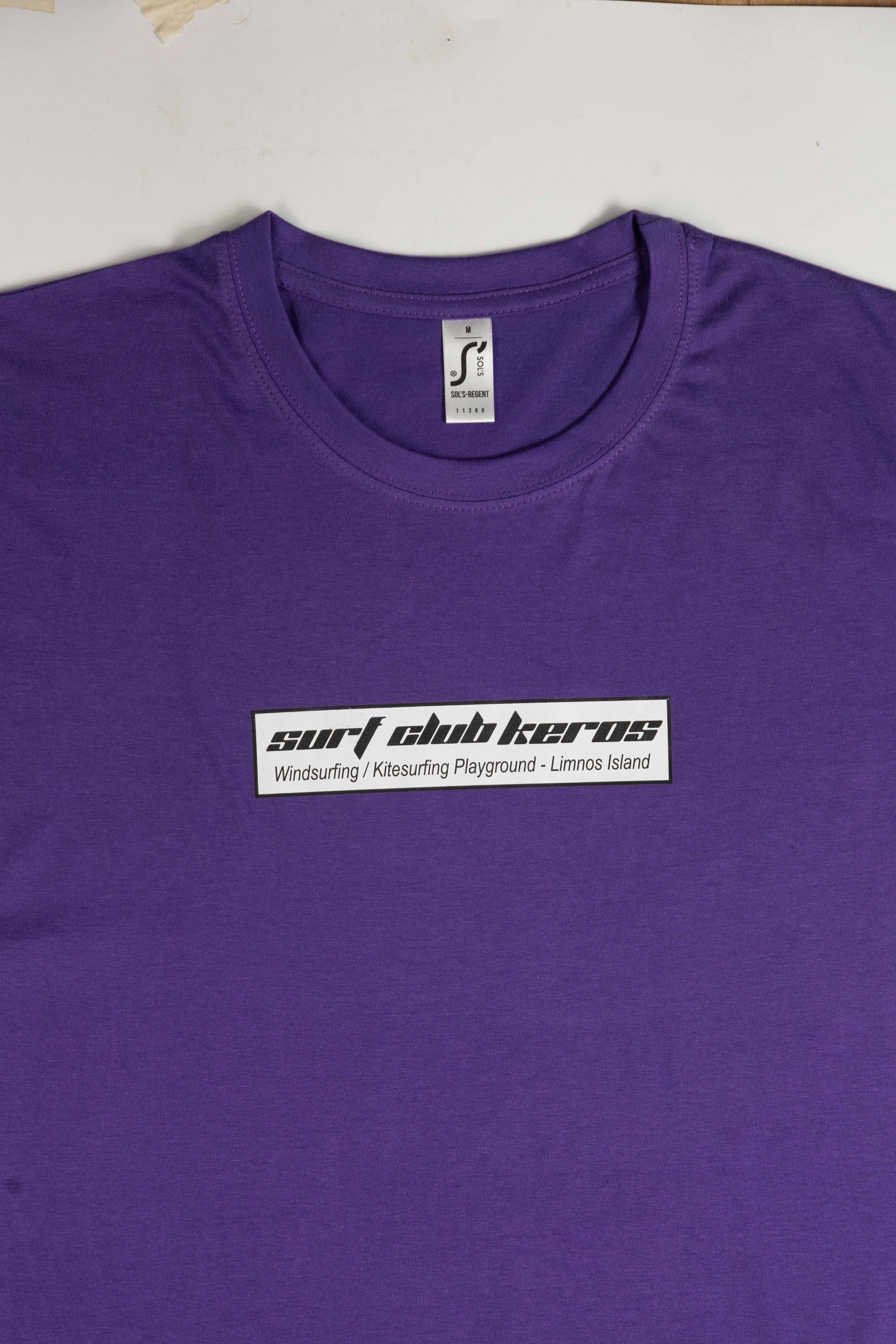T-SHIRT RETRO DARK PURPLE